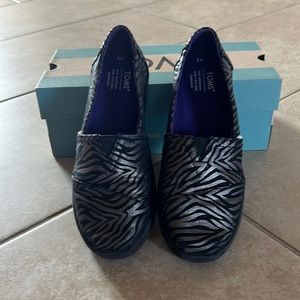 Toms youth Alpargata Black Zebra Shimmer Print shoes